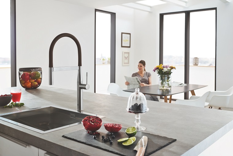 GROHE Essence Professional, Mutfaklarda Renkli ve İşlevsel Batarya Arayanlara Çözüm Sunuyor